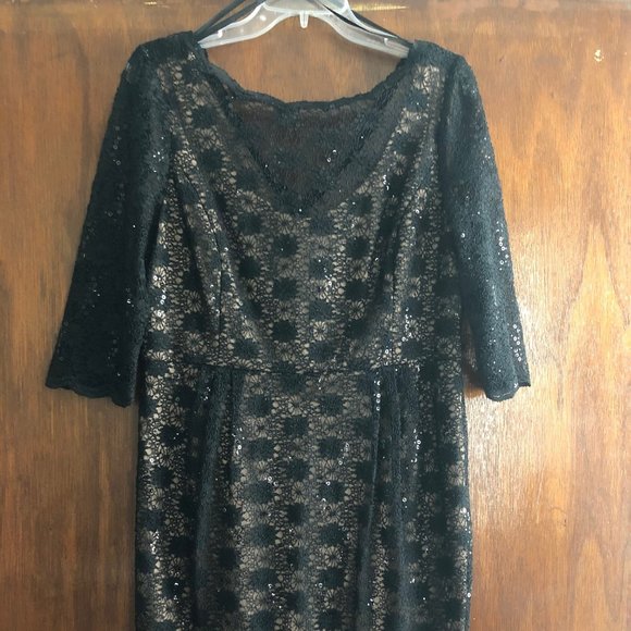 Alex Evenings Dresses & Skirts - Black Lace Dress